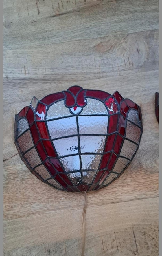 Image 1 of 2x Tiffany style wall lamp