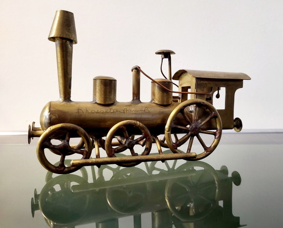 Image 1 of Artwork locomotive, Daniel D'Haeseleer, Hollywood Regency style, Copper and brass, 1970s, Belgium