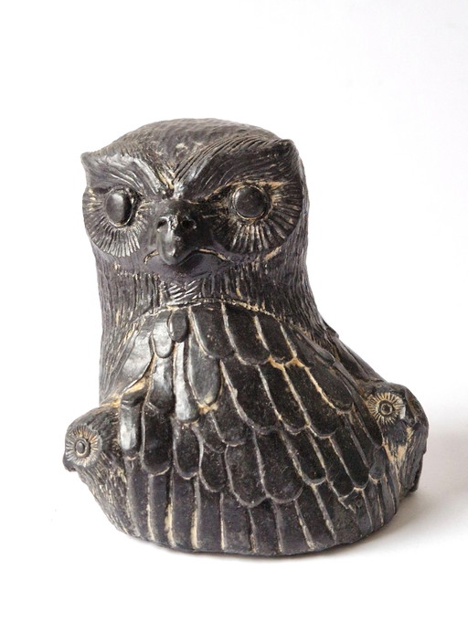 Al Wolf Owl made of soapstone