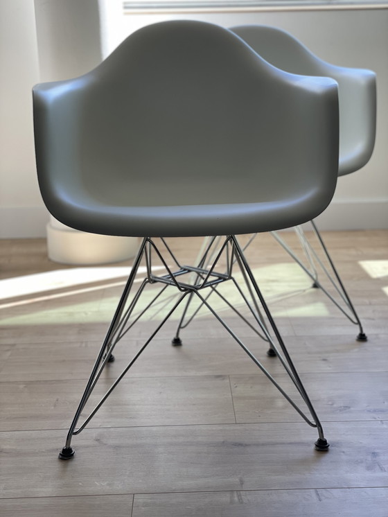 Image 1 of 2x Eames DAR wit Fiberglass Armchair