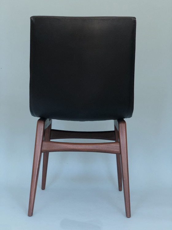 Image 1 of 2 chaises de salle à manger en teck, cuir Skai, G.J. van Os