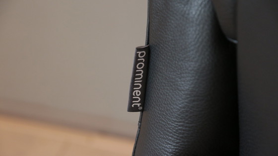 Image 1 of Prominent 2-seater leather