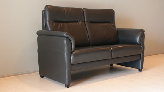 Image 1 of Prominent 2-seater leather