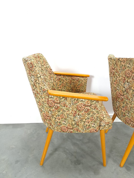 Image 1 of Set of floral armchairs with wooden armrests