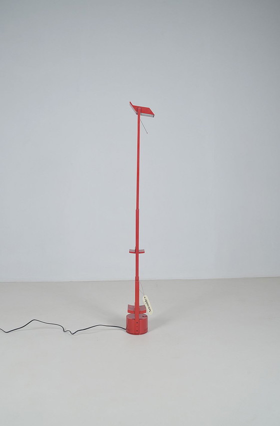 Image 1 of Artemide Tizio 35 by Richard Sapper lamp