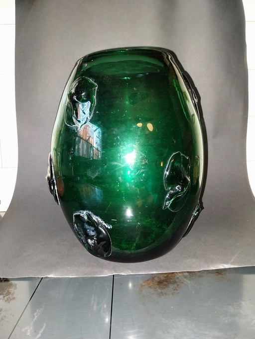 Italian glass vase in green mid century