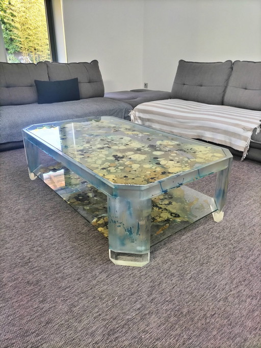 Design coffee table