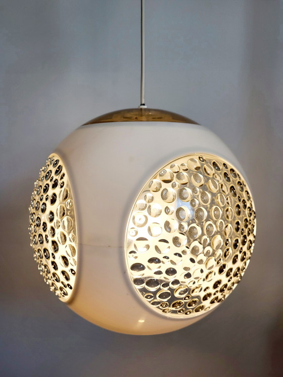 Image 1 of Space age pendant lamp, Bug eye, Massive, white, Belgium, 1970s