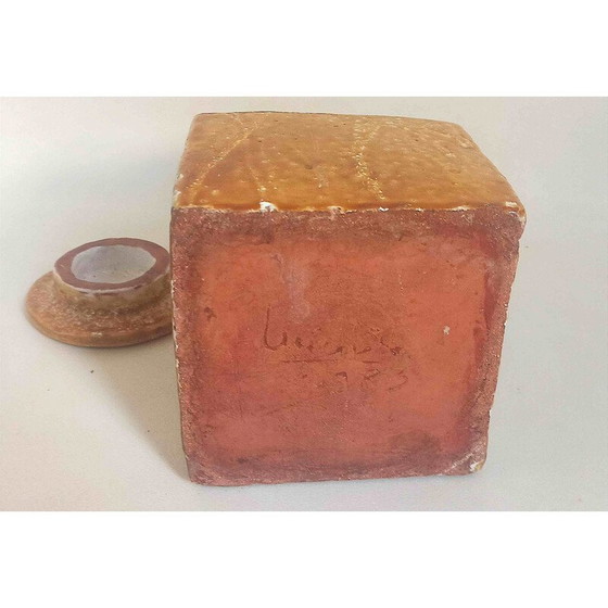 Image 1 of Vintage pot in lava-effect ceramic terracotta
