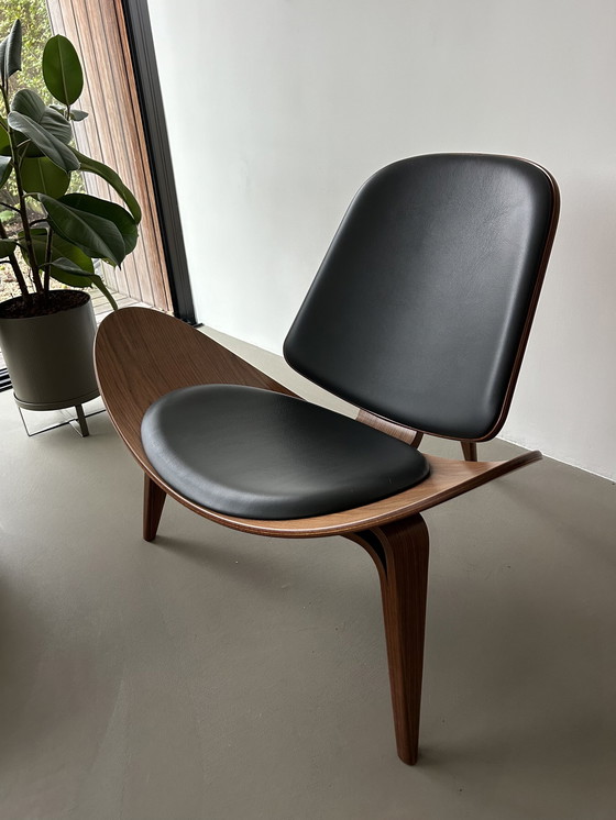 Image 1 of Carl Hansen Ch07 Shell Chair