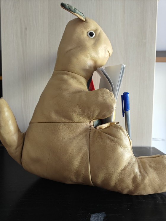 Image 1 of Canguro di pelle 