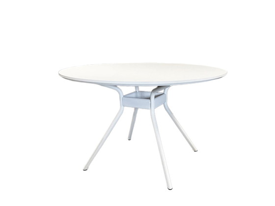 Image 1 of Artifort Beso table