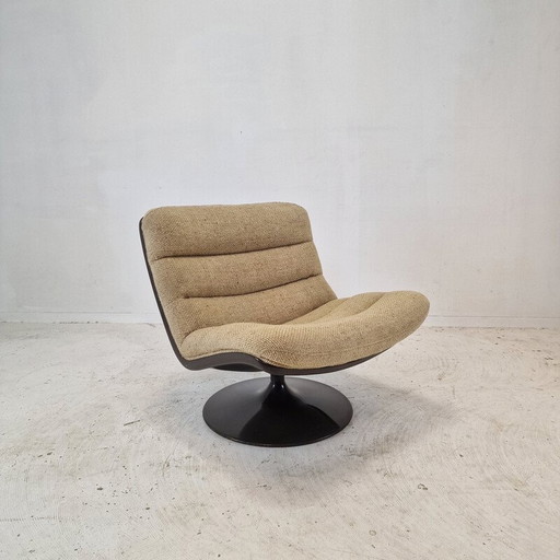 Pair of vintage model 975 armchairs in fiberglass and metal by Geoffrey Harcourt for Artifort, 1970