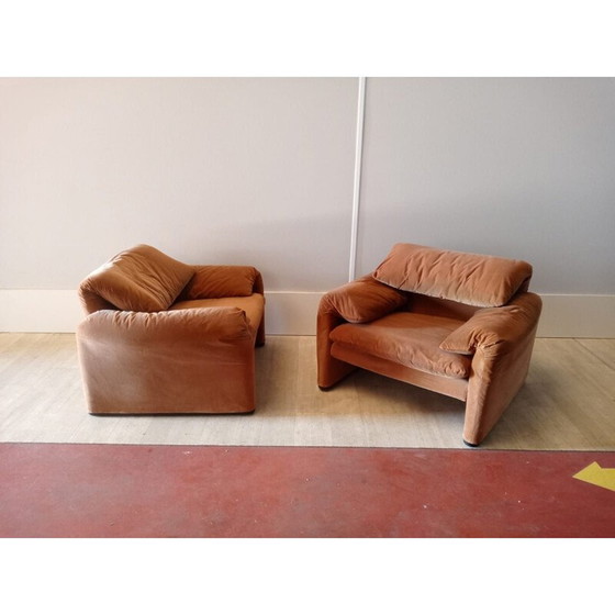 Image 1 of Pair of vintage armchairs model Maralunga by Magistretti, Italy 1970