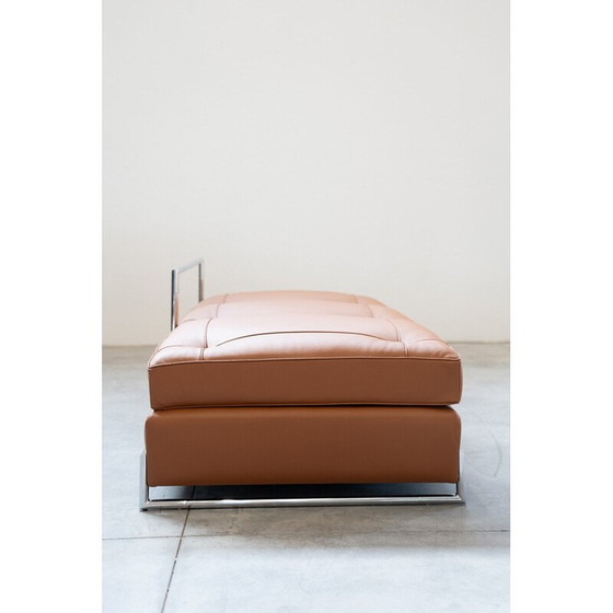 Image 1 of Vintage daybed sofa in chrome steel and cognac leather by Eileen Gray for Vereinigte Werkstatten, Germany 1990