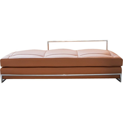 Vintage daybed sofa in chrome steel and cognac leather by Eileen Gray for Vereinigte Werkstatten, Germany 1990