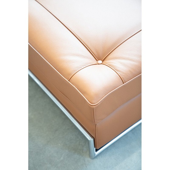 Image 1 of Vintage daybed sofa in chrome steel and cognac leather by Eileen Gray for Vereinigte Werkstatten, Germany 1990