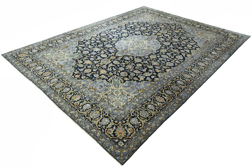 401 X 302 Cm Hand-knotted Keshan Carpet