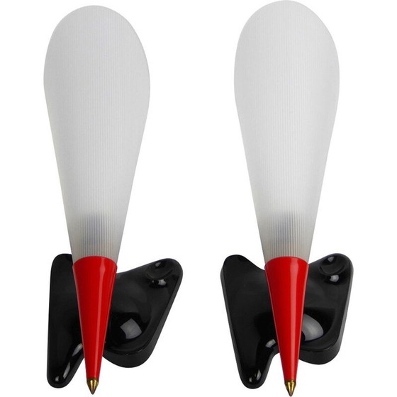 Image 1 of Set di 2 lampade da parete vintage in plexiglas rosso e nero