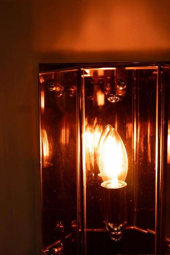 Image 1 of Lampada da parete vintage in ottone e vetro fumé