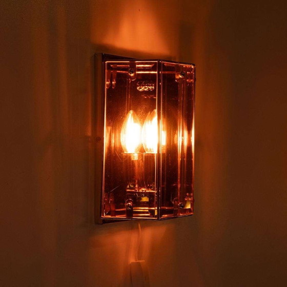 Image 1 of Lampada da parete vintage in ottone e vetro fumé