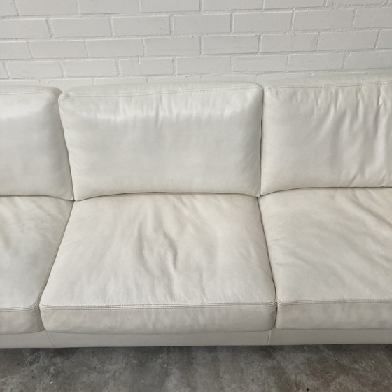 Image 1 of Montel sofa