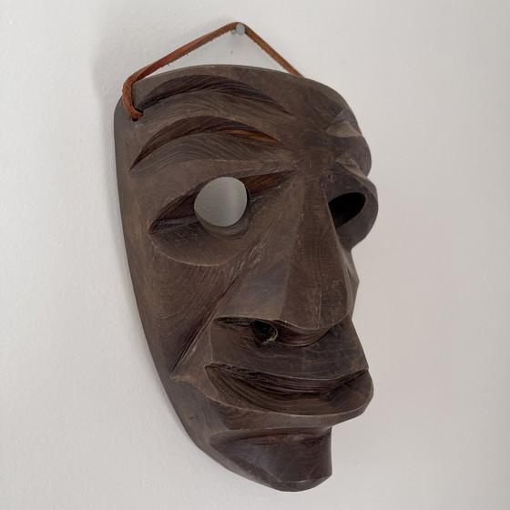 Image 1 of African mask