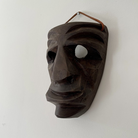 Image 1 of African mask