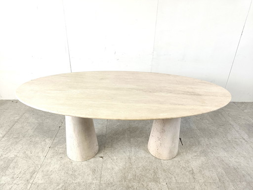 Table de salle à manger ovale en travertin, 1970