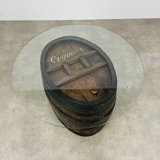 Image 1 of Mesa de centro de barril de coñac, madera y cristal