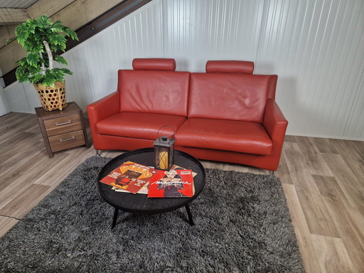 Leolux Paian sofa red