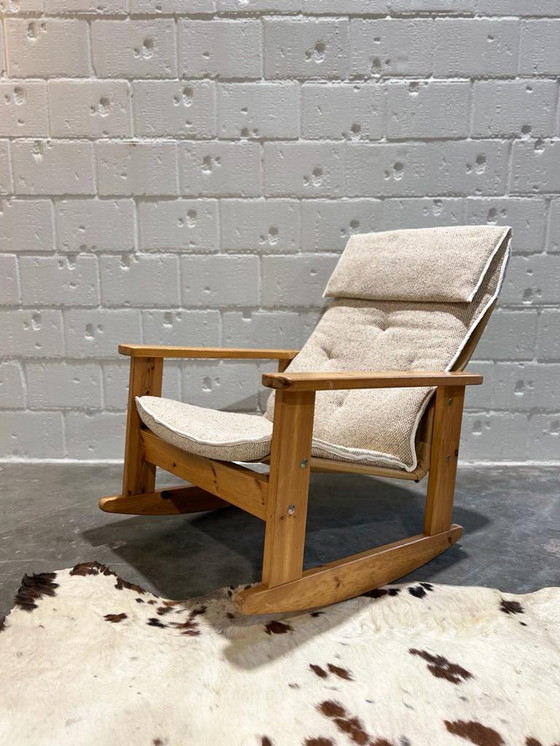 Image 1 of Chaise à bascule vintage