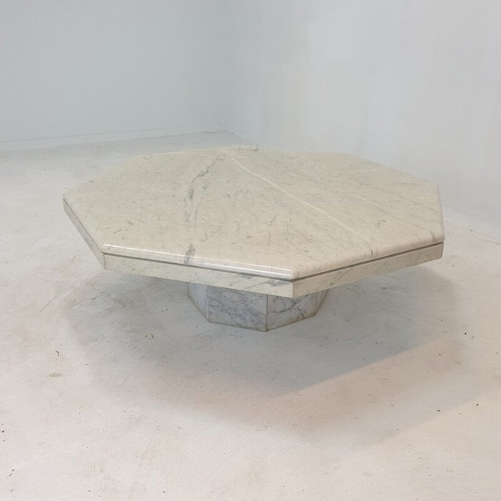 Image 1 of Vintage octagonal marble coffee table, Italy 1980s