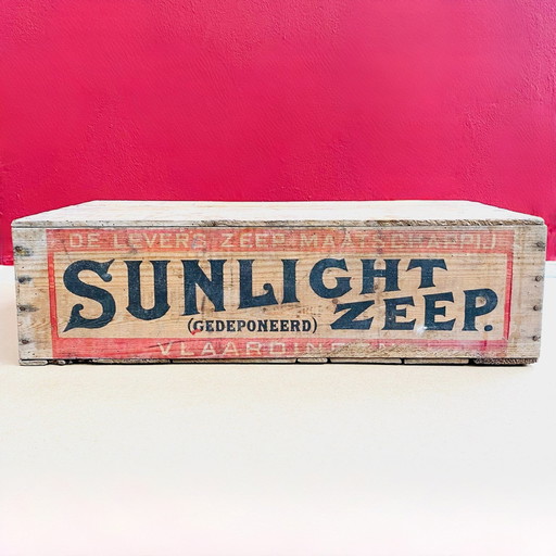 Antique Sunlight soapbox 1920's