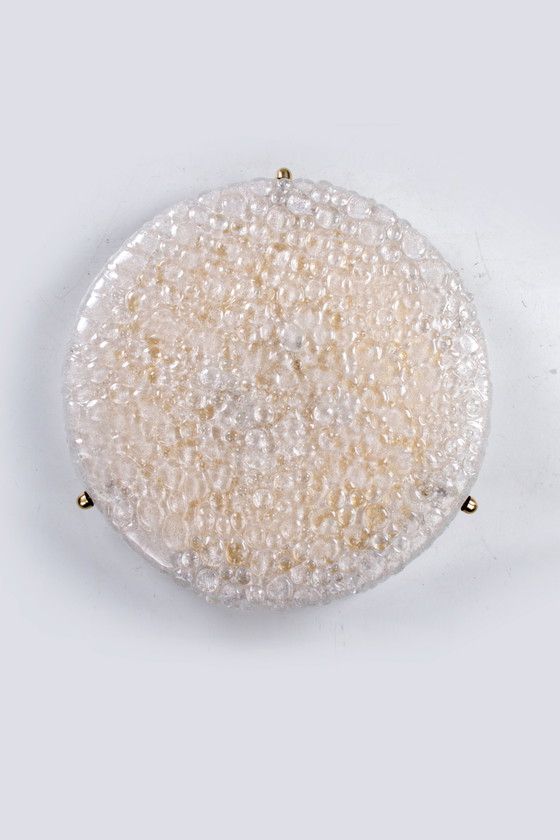 Image 1 of Plafonnier vintage en verre bulle et laiton. 1960