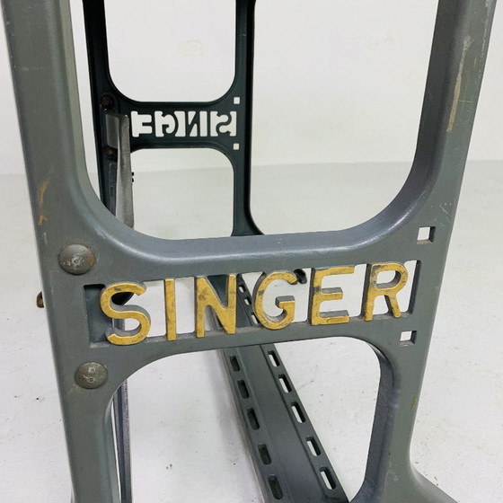 Image 1 of Table de bistrot vintage