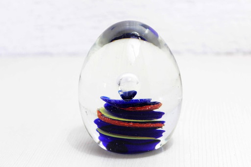 Nice glass sulphide paperweight