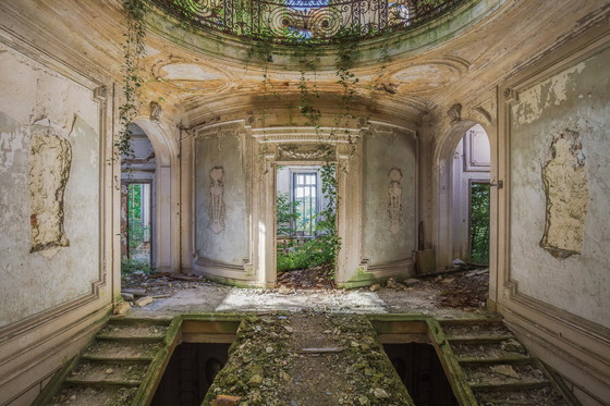 Image 1 of Jef Peeters - Château abandonné