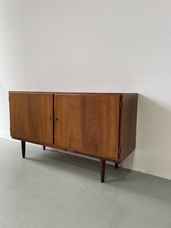 Image 1 of Hundevad sideboard rosewood