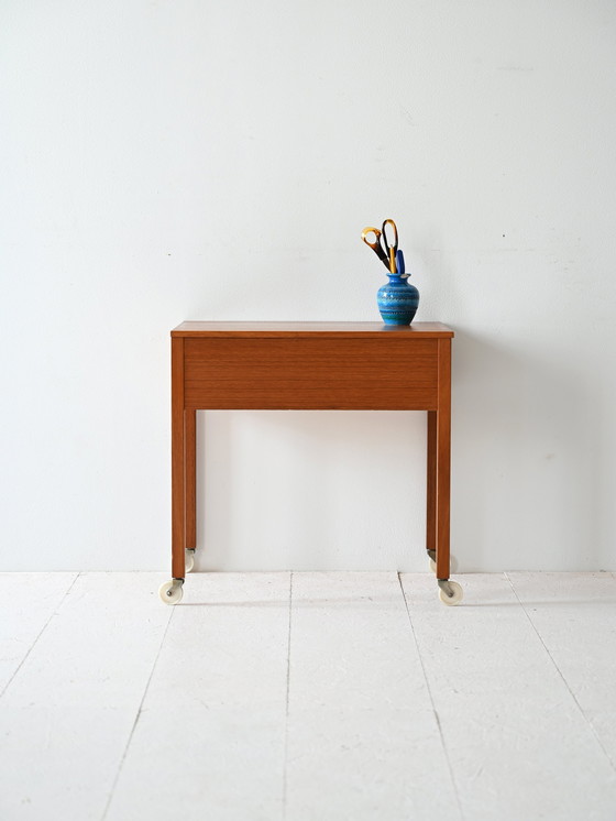 Image 1 of Mobiletto scandinavo in teak con scomparti, anni '50
