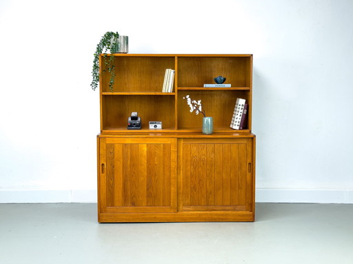 Two-piece oak cabinet by Brouer, 1960s