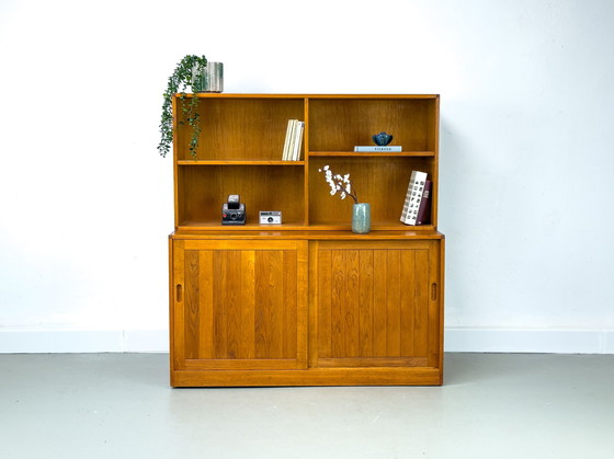 Image 1 of Two-piece oak cabinet by Brouer, 1960s