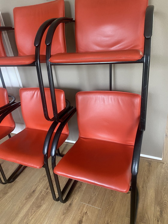 Image 1 of 6x Chaises flottantes vintage en cuir à armature tubulaire