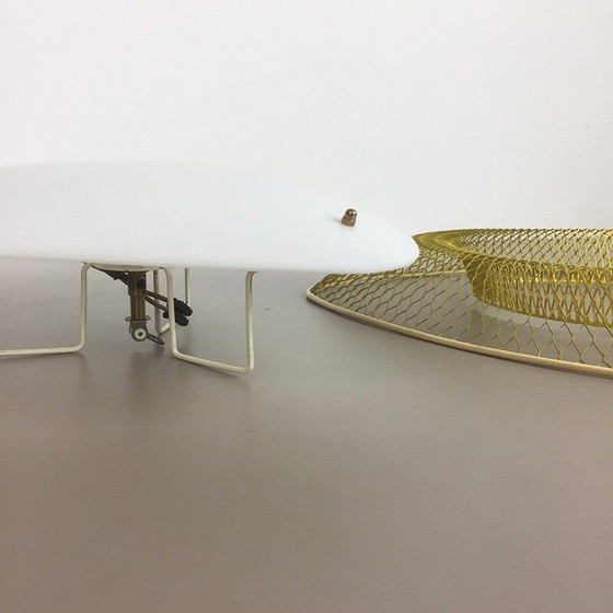 Image 1 of Vintage wall lamp in plastic and metal, 1950