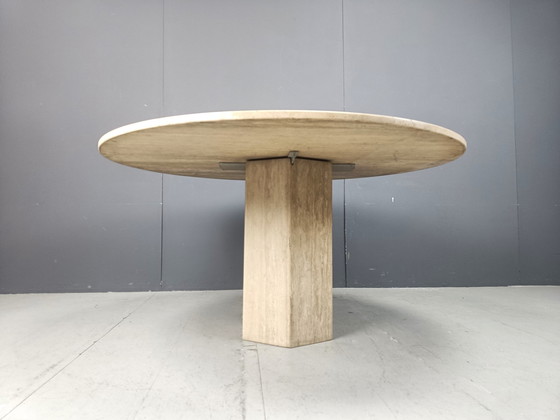 Image 1 of Beautiful Dining Table Or Center Table Made From Travertine Stone.  Elegant Round Table Top.  Good Condition  1970S - Italy  Hei