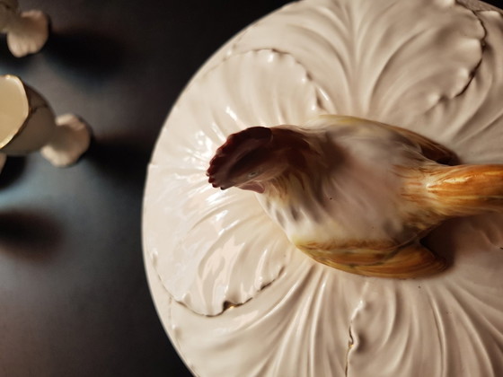 Image 1 of 10 platos antiguos de huevo orientales con cuenco y hueveras