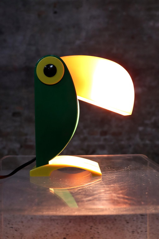 Ferrari Toucan Lamp Green Old Timer