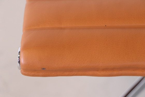 Image 1 of Vitra Eames EA124 + EA125 footstool