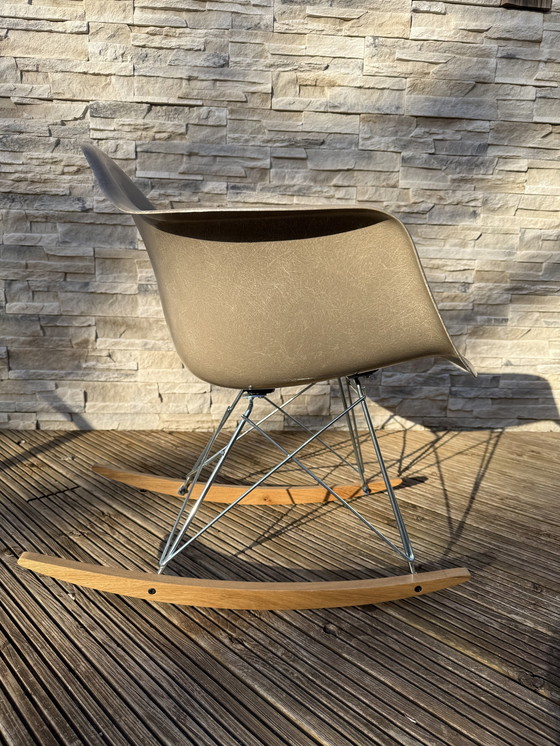 Image 1 of Rar Herman Miller Hide Gray Charles Ray Eames 60S Design Us No Vitra