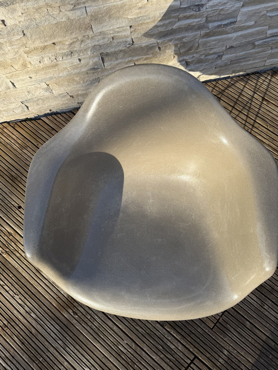 Image 1 of Rar Herman Miller Hide Gray Charles Ray Eames 60S Design Us No Vitra